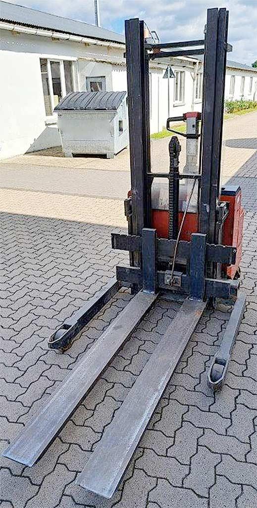 Electro Fork Lift Bt LST 1350/12 - Thumbnail 3
