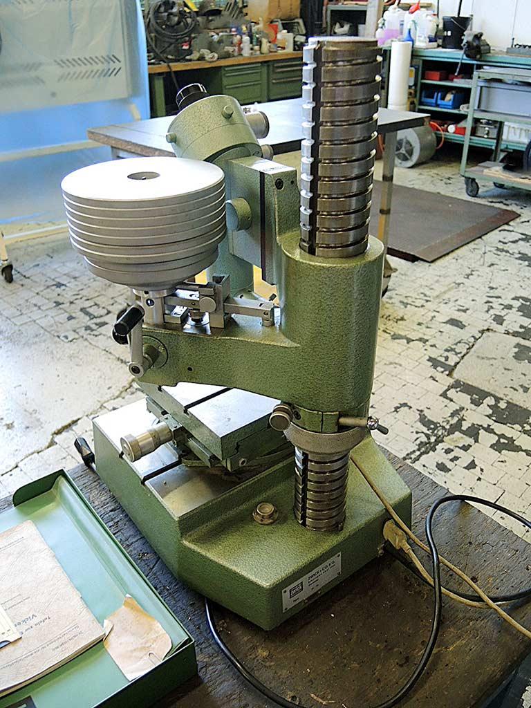 Hardness Testing Machine Zwick 3202 - Thumbnail 5