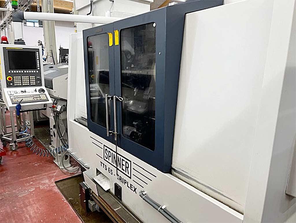Multi-Tasking CNC Turning Center Spinner TTS65-Triplex - Image 1