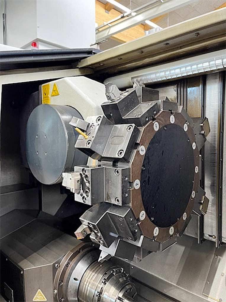 Multi-Tasking CNC Turning Center Spinner TTS65-Triplex - Thumbnail 5