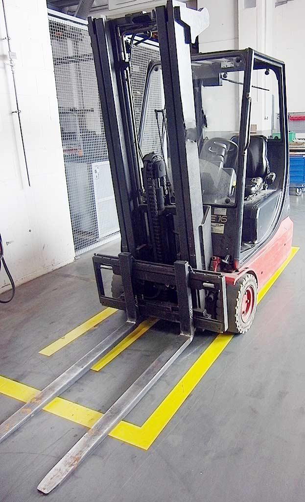 Electric Forklift Truck Linde E16C - Image 1