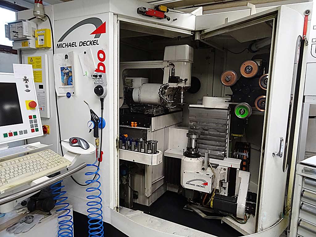 CNC Tool Grinding Machine Michael Deckel S20 Turbo - Image 1