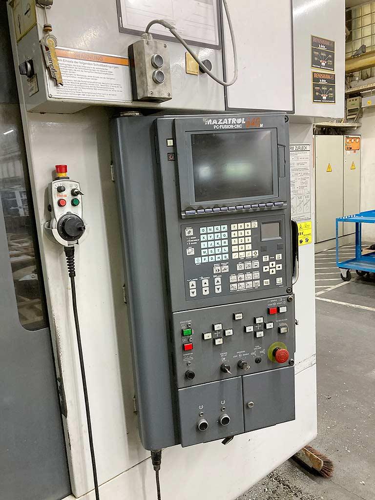 CNC Machining Center Mazak VTC 200 C - Thumbnail 6