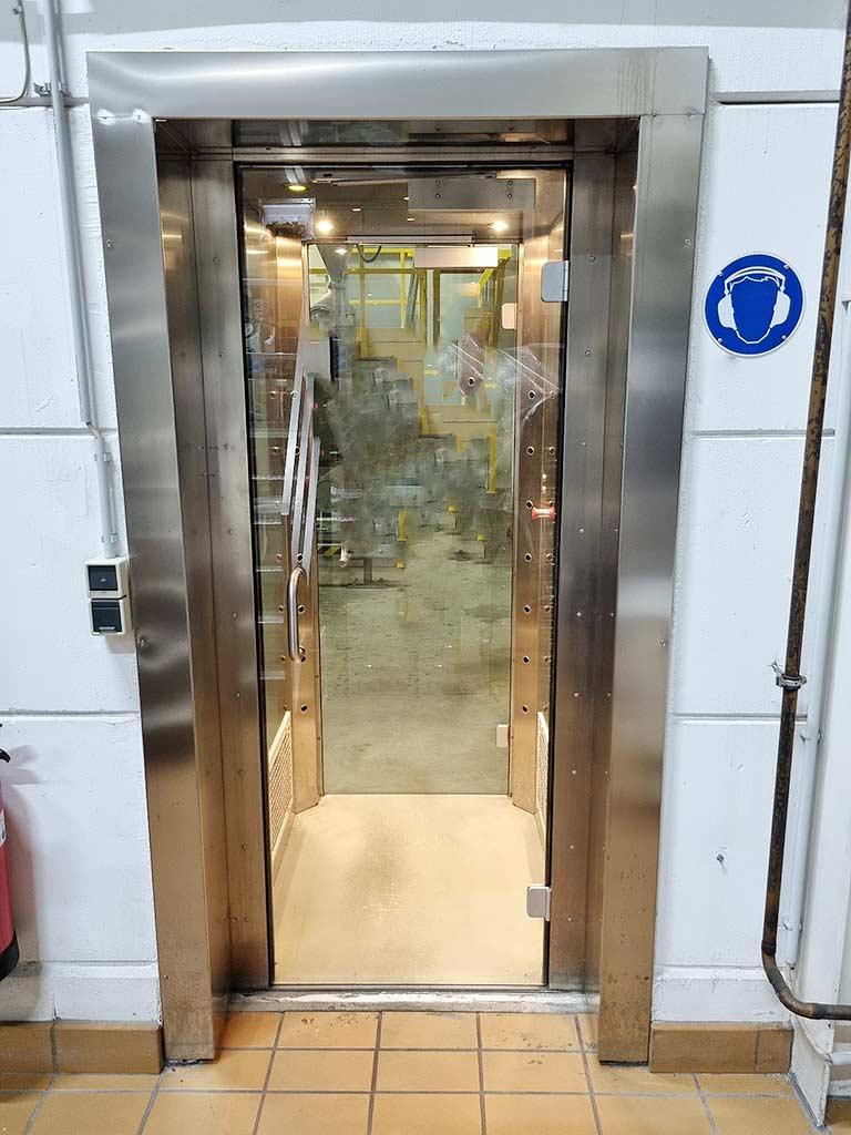 Air Shower Gebauer 260 - Image 1