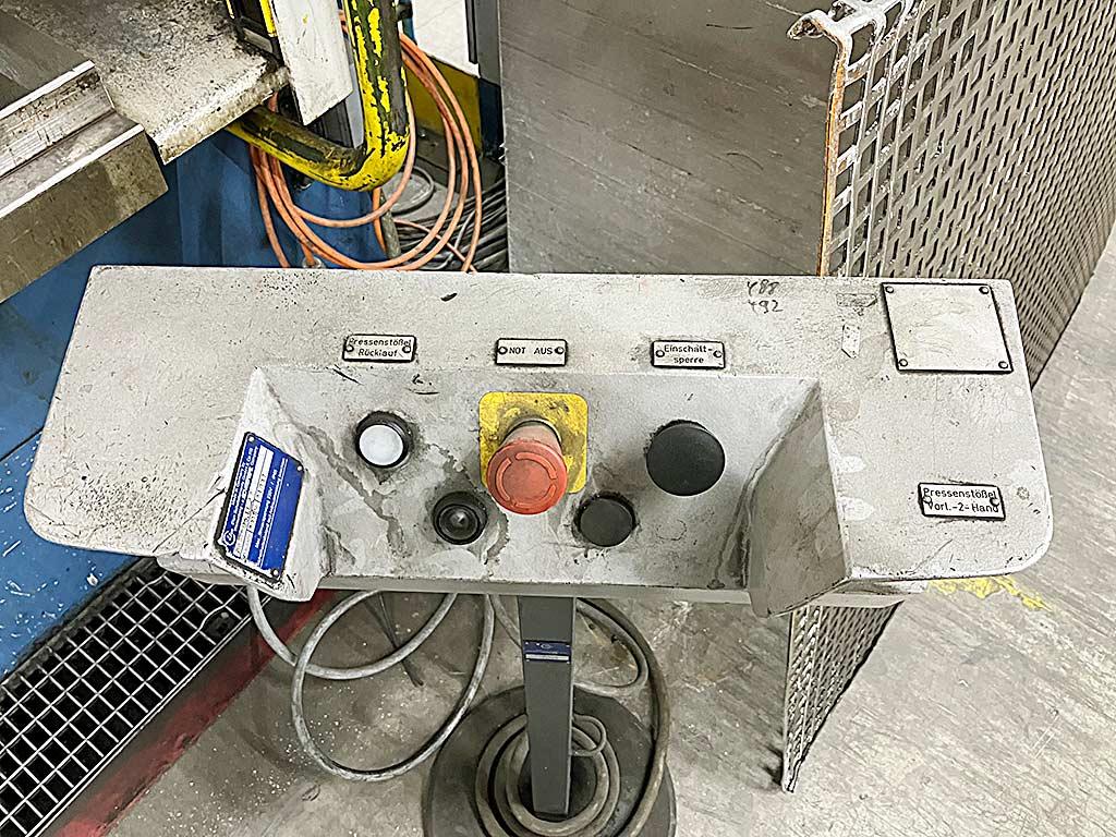 Hydraulic Press Lauffer RMT 100 - Thumbnail 3
