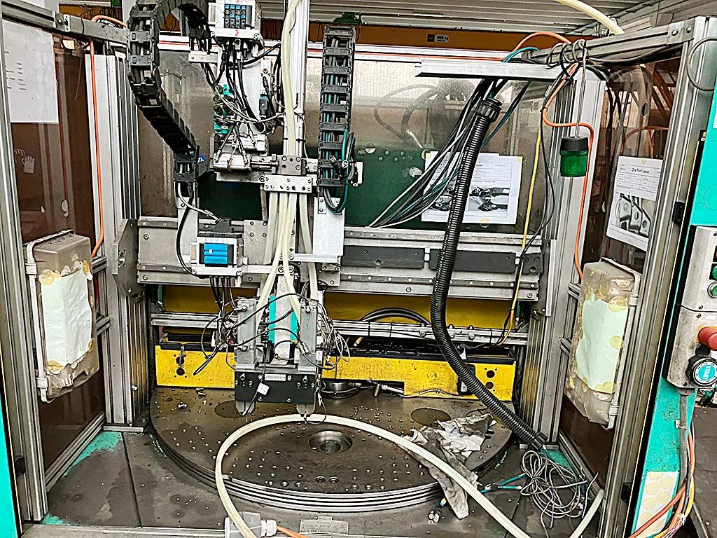 Injection Moulding Machine Arburg SELECTA 1200T 800-150 - Image 1