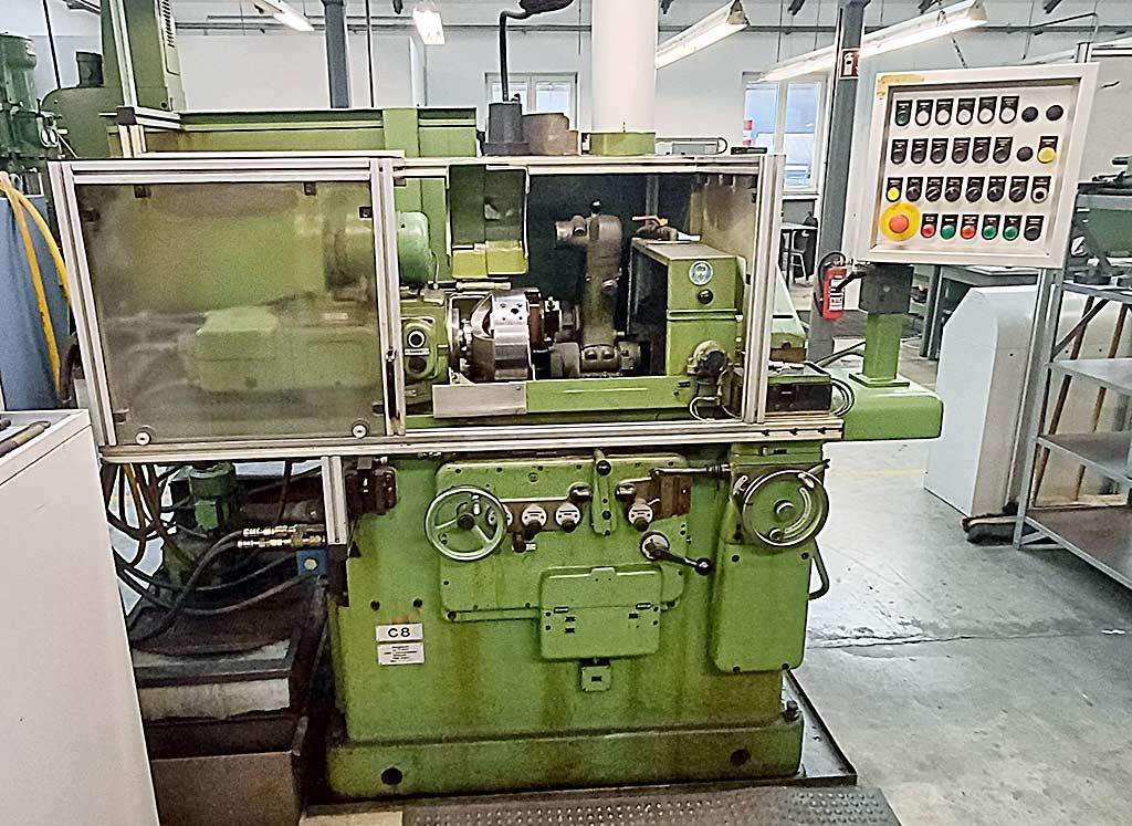 Internal Cylindrical Grinding Machine Jung C8 - Image 1