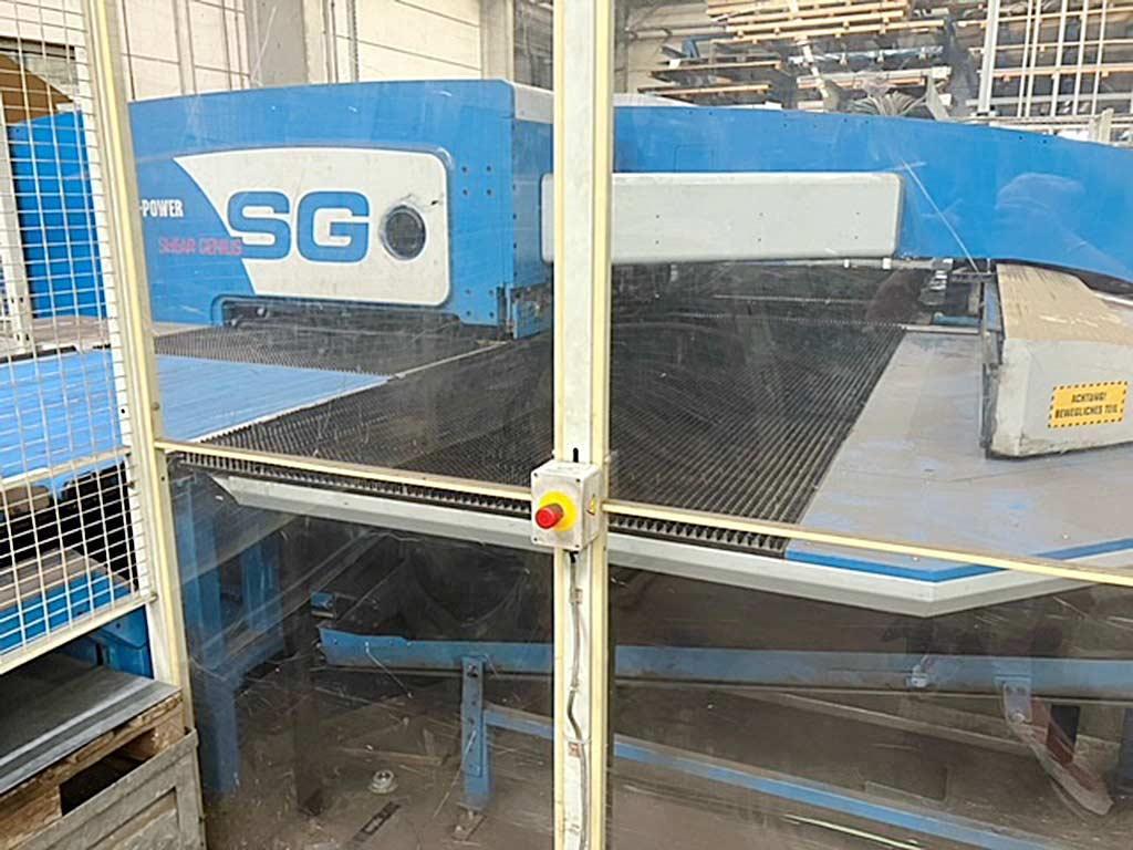 CNC Punching And Shearing Machine Finn Power (prima Power) SG - Thumbnail 2