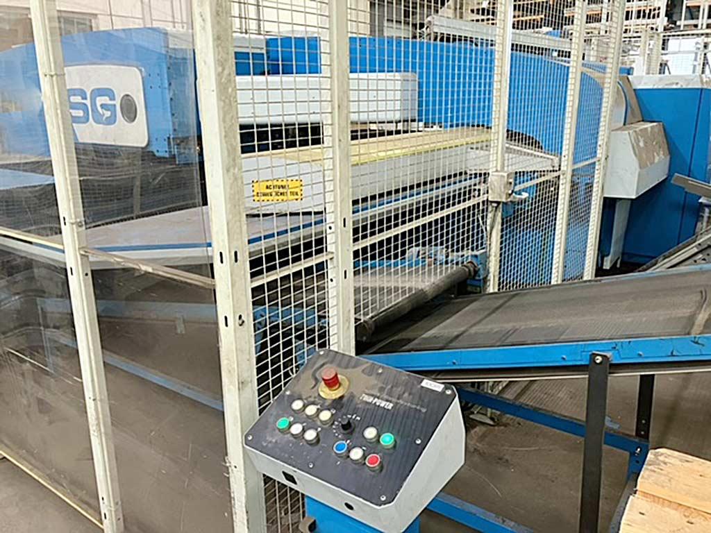 CNC Punching And Shearing Machine Finn Power (prima Power) SG - Thumbnail 3