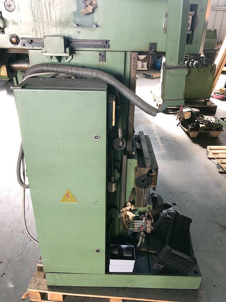 Tool Milling Machine Ipte FUS-32 - Thumbnail 4