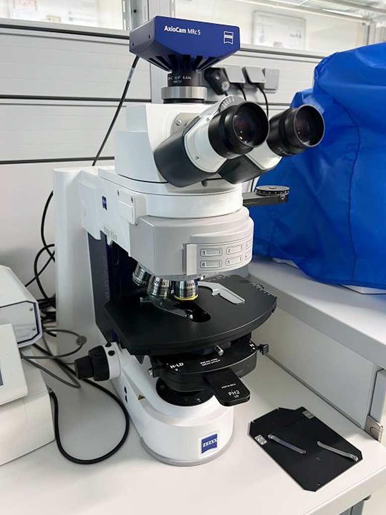 Microscope Carl Zeiss Axio Imager.M2m - Image 1