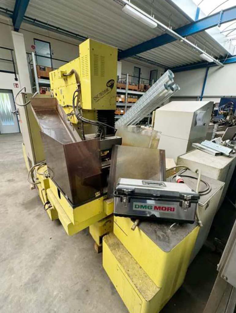 CNC Spark EDM-Machine Matra-fanuc TAPE-CUT-W1 - Thumbnail 5