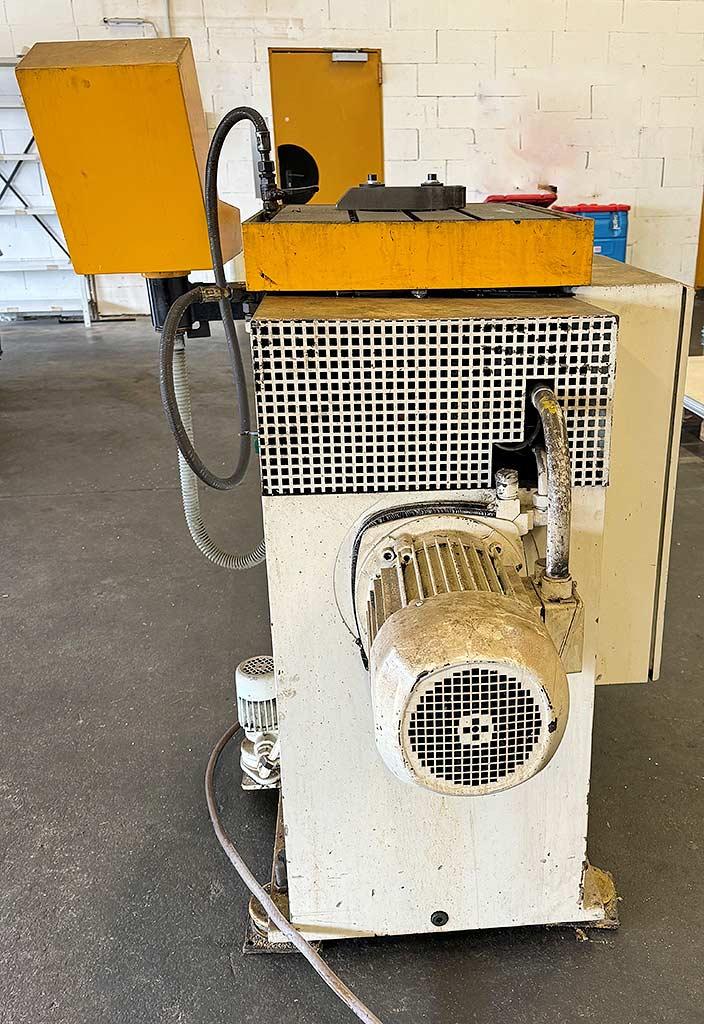 CNC Keyseating Machine Balzat 32/300 - Thumbnail 3