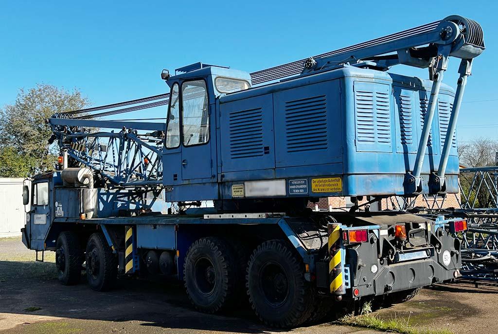 Mobile Crane Demag LK 910/483-V - Thumbnail 2