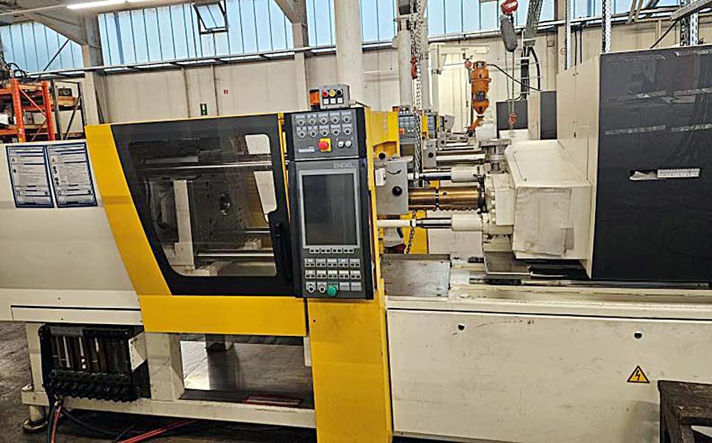 Injection Moulding Machine Engel - Image 1