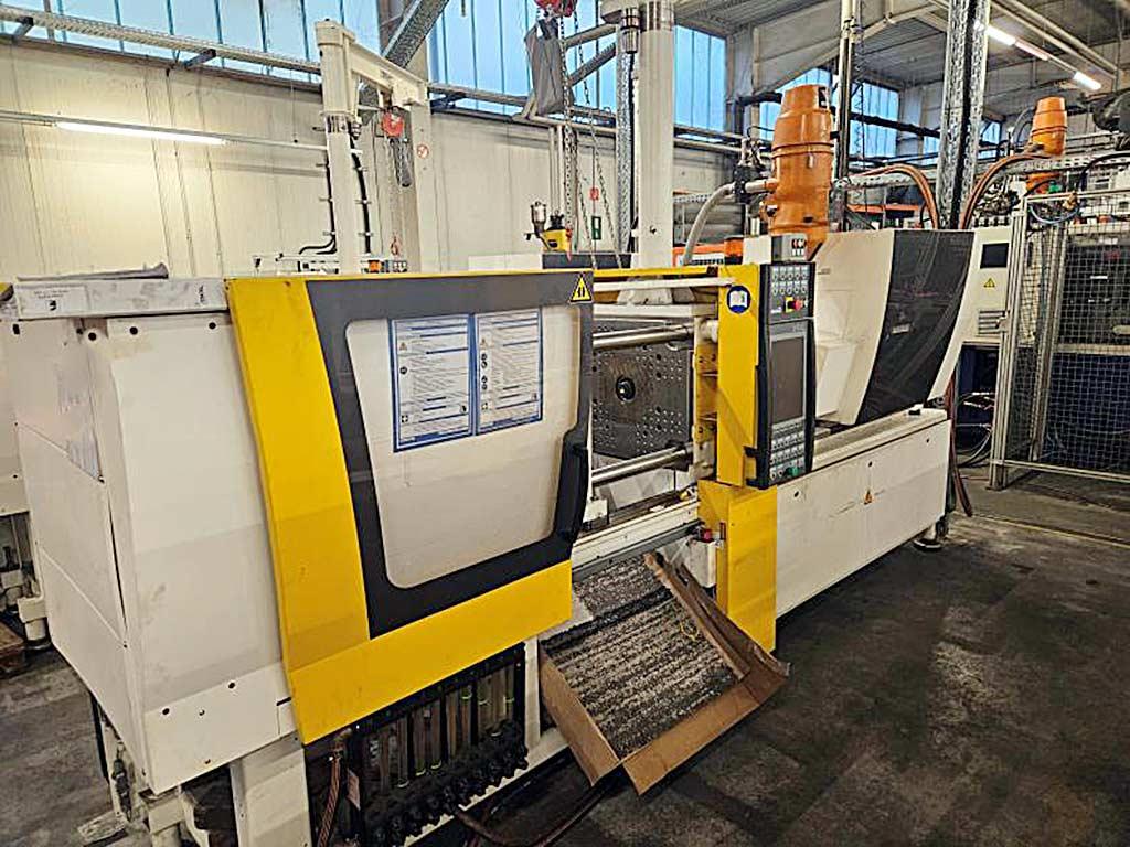 Injection Moulding Machine Engel - Thumbnail 3