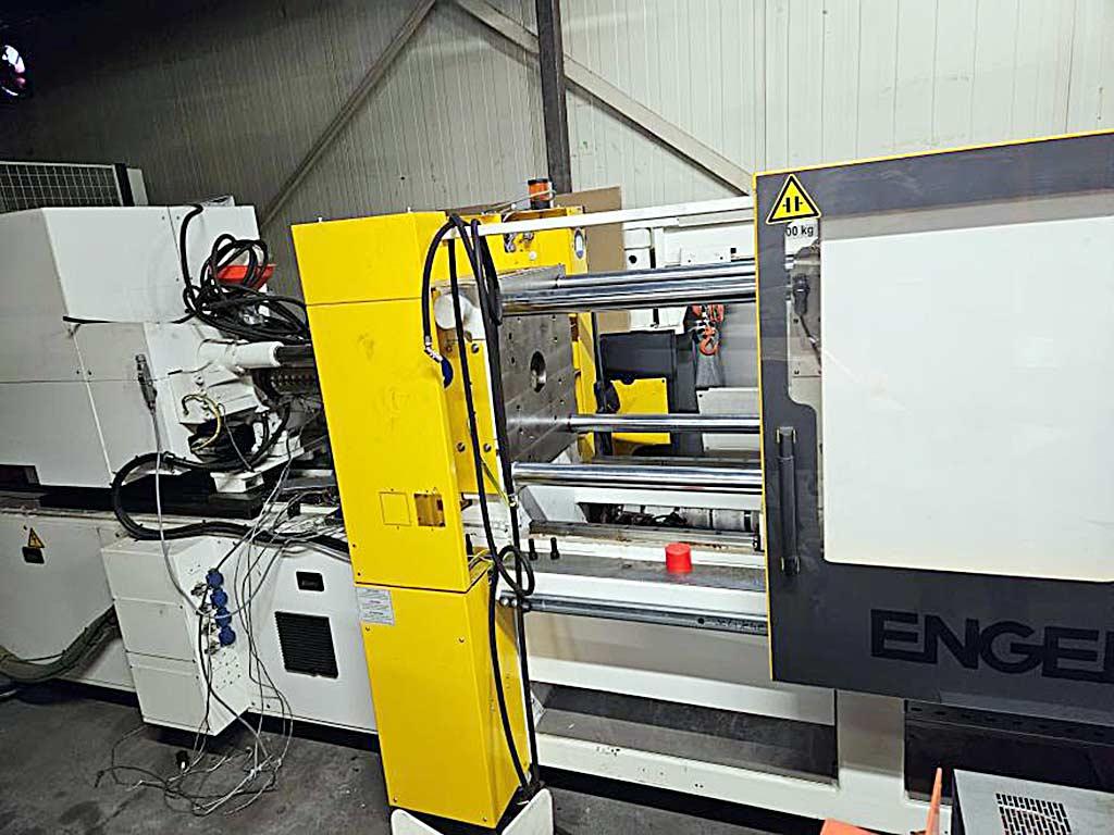 Injection Moulding Machine Engel - Thumbnail 5
