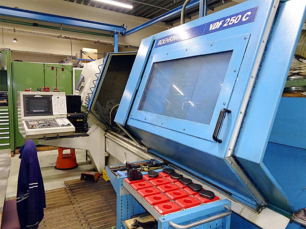 CNC Lathe Boehringer VDF 250C - Thumbnail 3