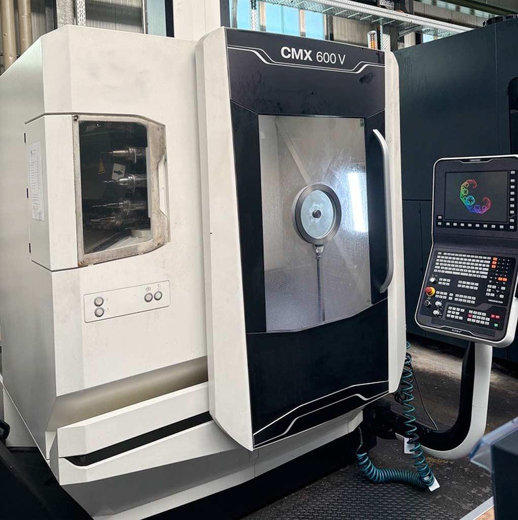 CNC Vertical Machining Center Dmg Mori CMX 600 V - Image 1