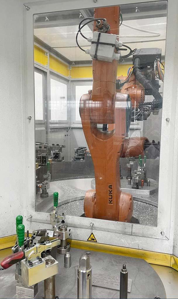 Robot Assembly System Hbi Robotics Kuka - Thumbnail 2