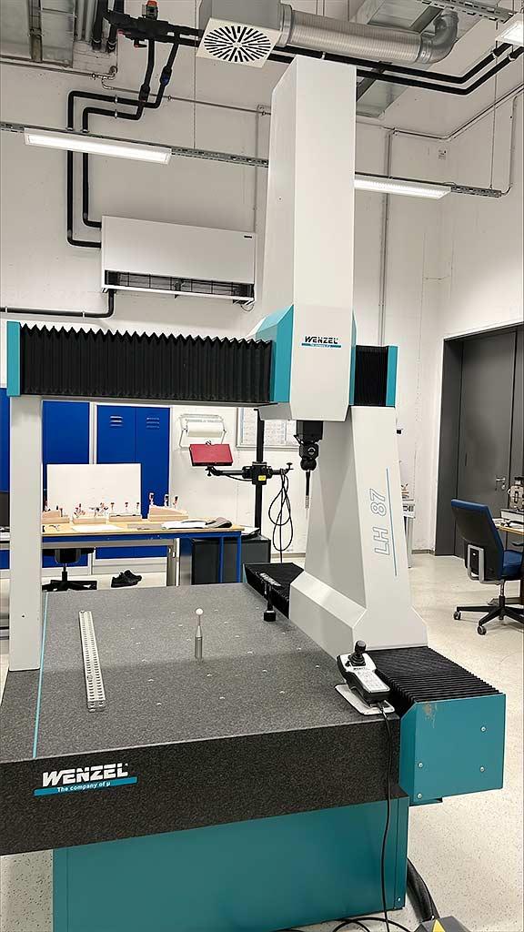 CNC Coordinate Measuring Machine Wenzel LH 87 - Thumbnail 3