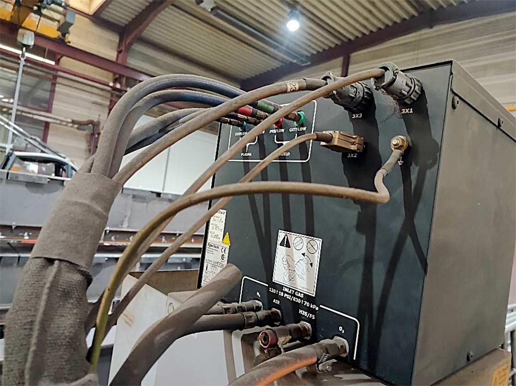 Plasma Cutter Zinser/hypertherm HPR260 - Thumbnail 4