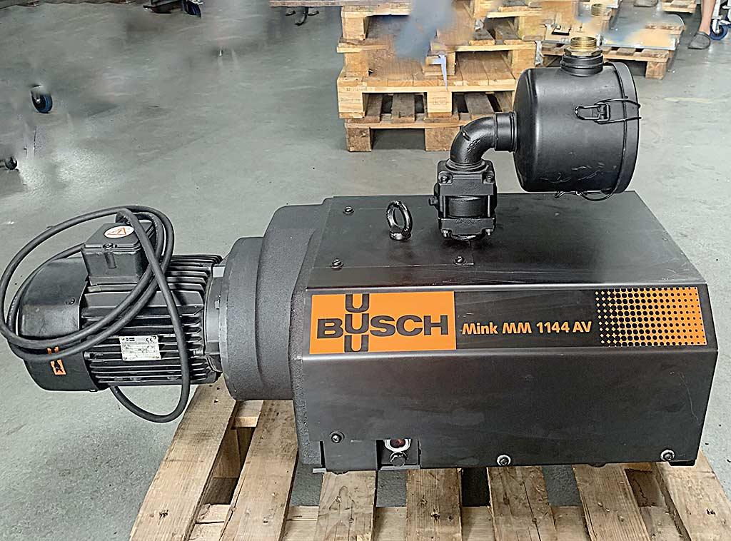 Claw Vacuum Pump Busch Mink MM 1144 Av - Thumbnail 4