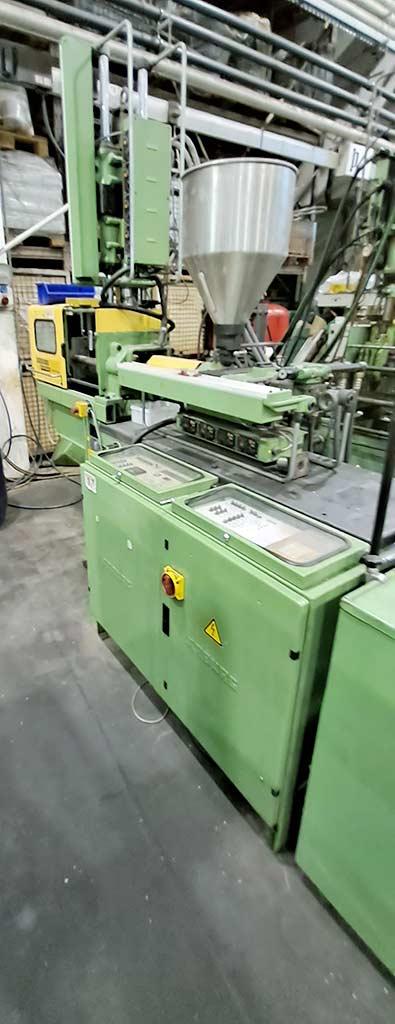 Injection Moulding Machine Arburg/engel 305/221/ES80 - Image 1