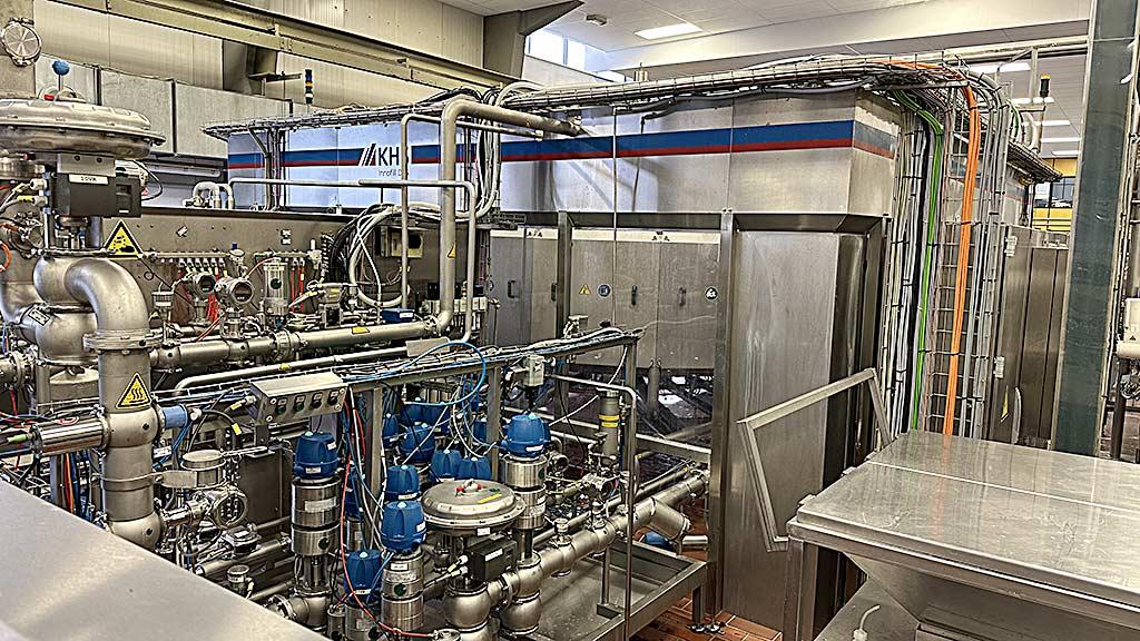 Bottle Filling Machine Khs Innofill DRS - Thumbnail 3