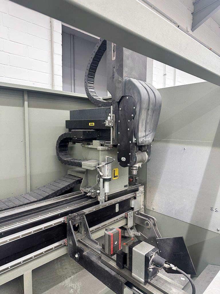 CNC Profile Machining Center Emmegi Phantomatic X4 - Thumbnail 3