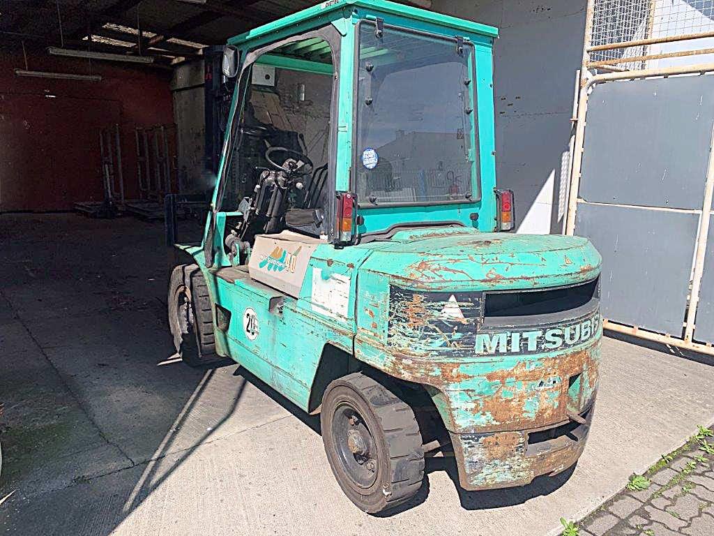 Fork Lift Mitsubishi FD 40 - Thumbnail 2