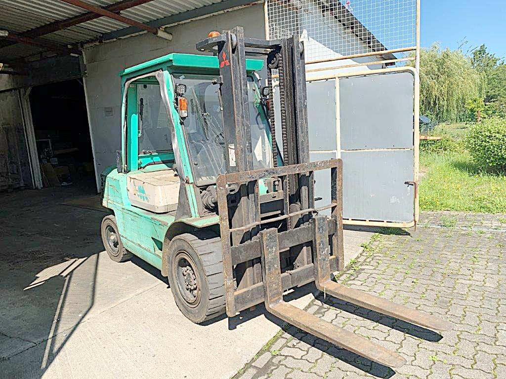 Fork Lift Mitsubishi FD 40 - Thumbnail 4
