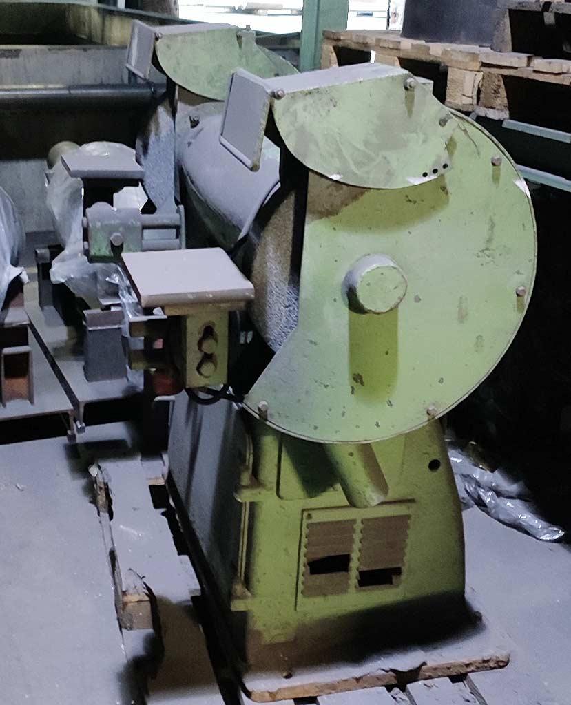 Double Sanding Stand - Thumbnail 2