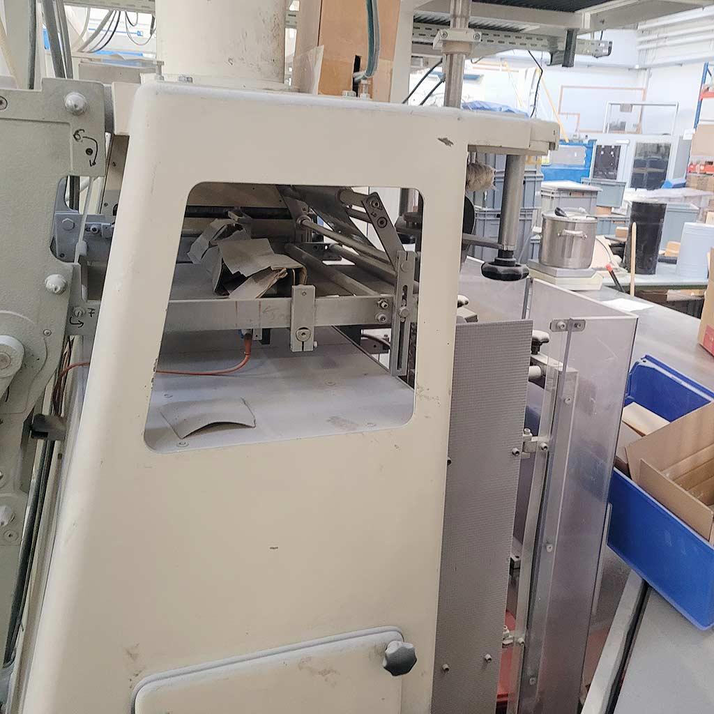 Vertical Bag Forming, Filling and Sealing Machine Rovema MVP 220 - Thumbnail 2
