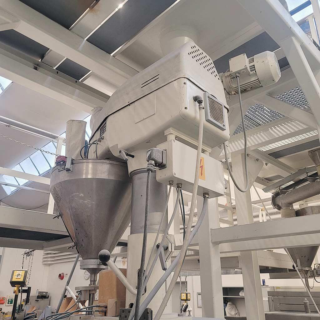 Vertical Bag Forming, Filling and Sealing Machine Rovema MVP 220 - Thumbnail 4