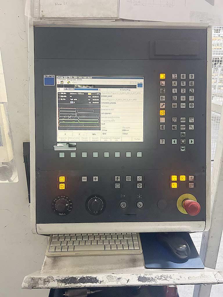 CNC Laser Cutting Machine Trumpf Trumatic L 3030 2000W - Thumbnail 4