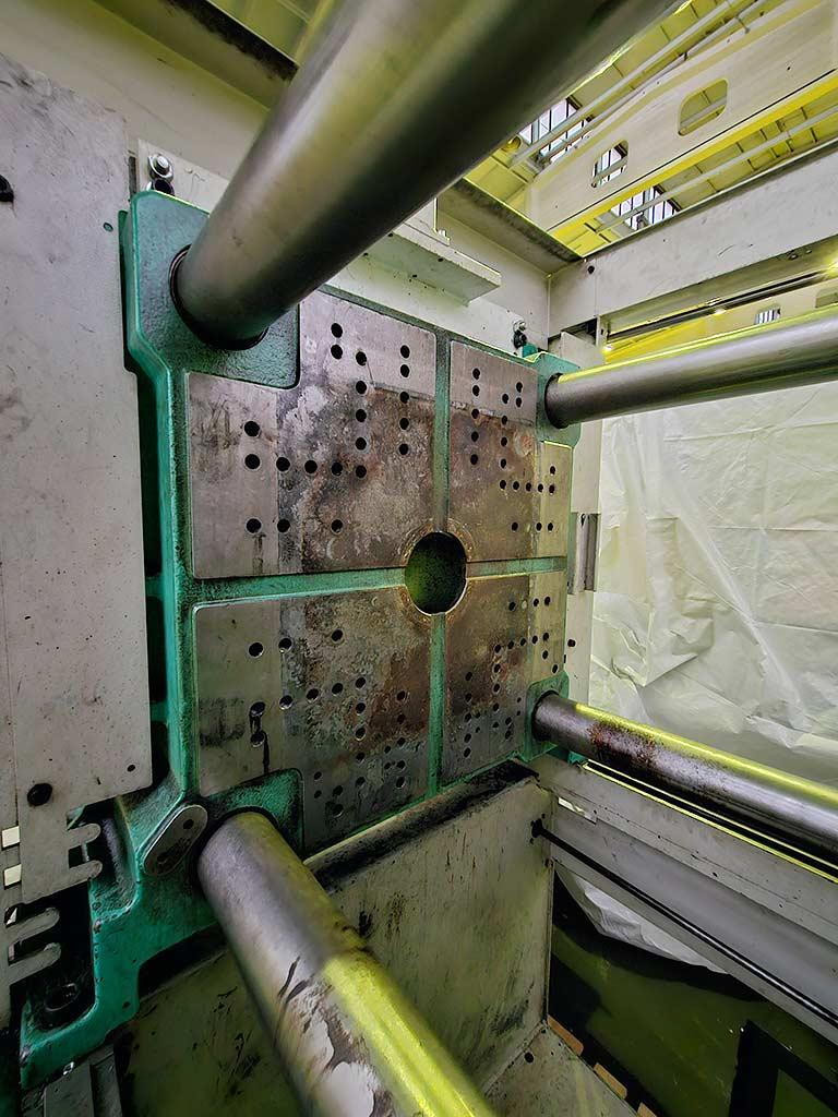 Injection Moulding Machine Arburg Allrounder 520 C 2000-675 - Thumbnail 3