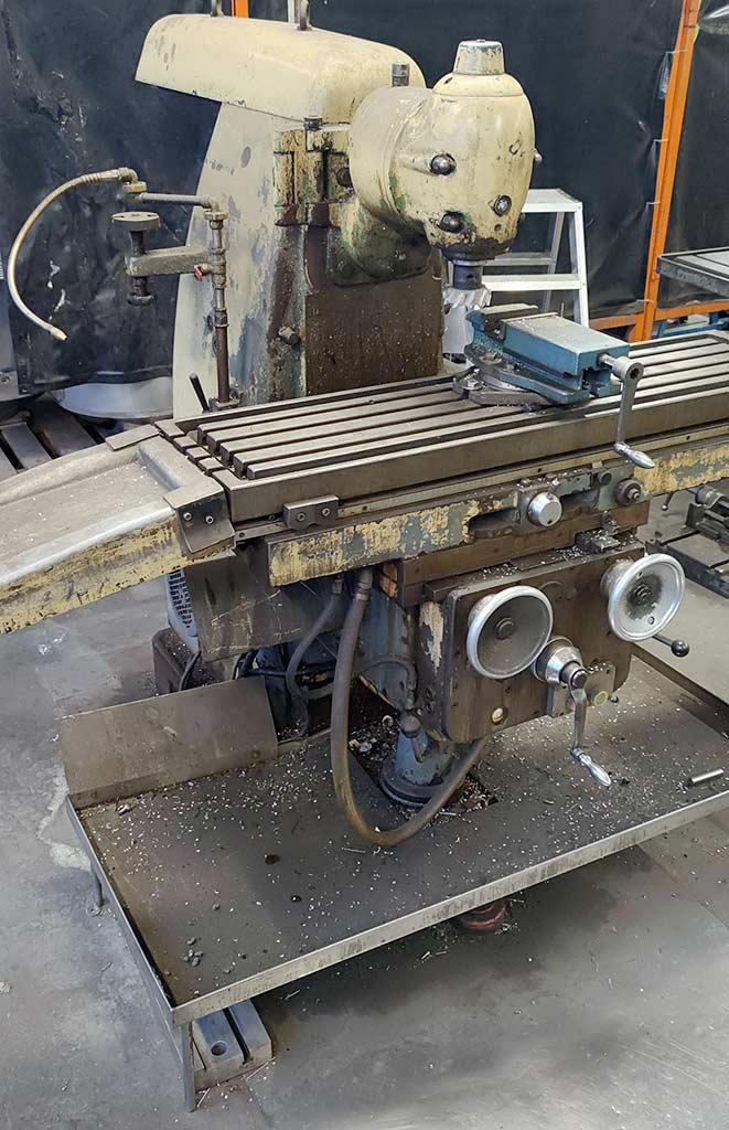 Universal Milling Machine Wilhelm Grupp UF 20 - Image 1