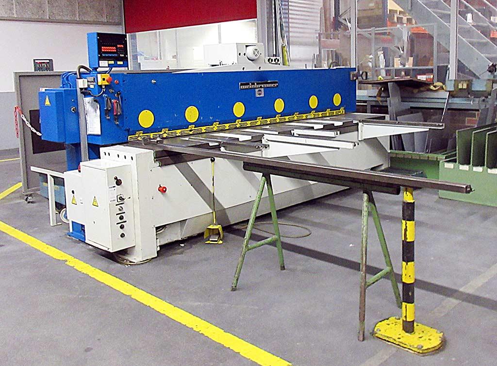 Plate Shear Weinbrenner 6/3050 - Image 1