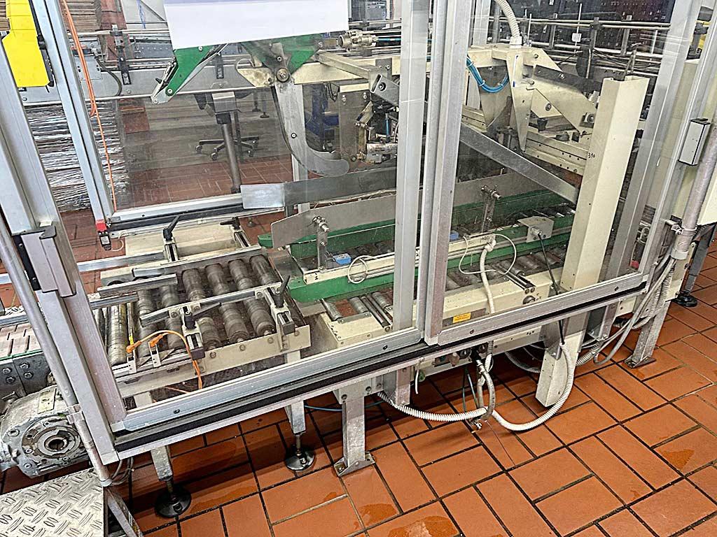 Filling, Labelling and Packing Plant Stork/silmo/robino & Galandrino/adelski VV-24/ST XII/Monoblocco Fenix 3/P2004 Longcap - Thumbnail 6