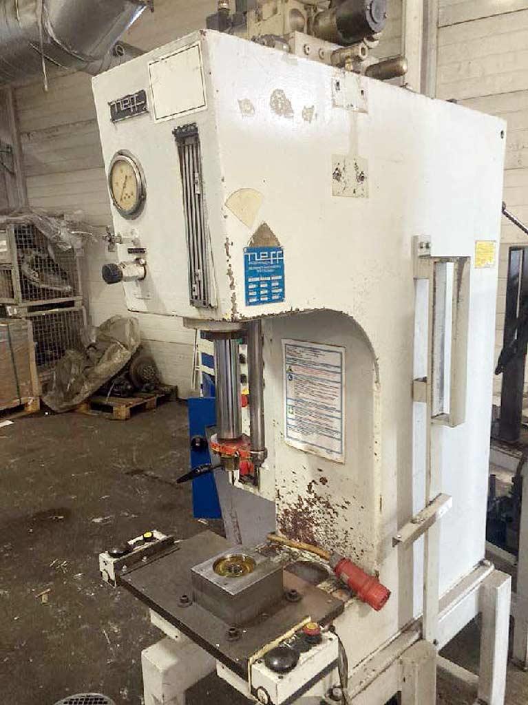 Single Column Press Neff T 6.3/EP10 - Image 1