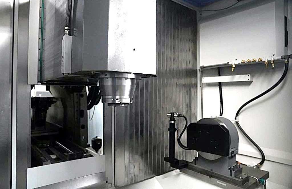 CNC Vertical Machining Center Chiron Mill 1250 - Thumbnail 3