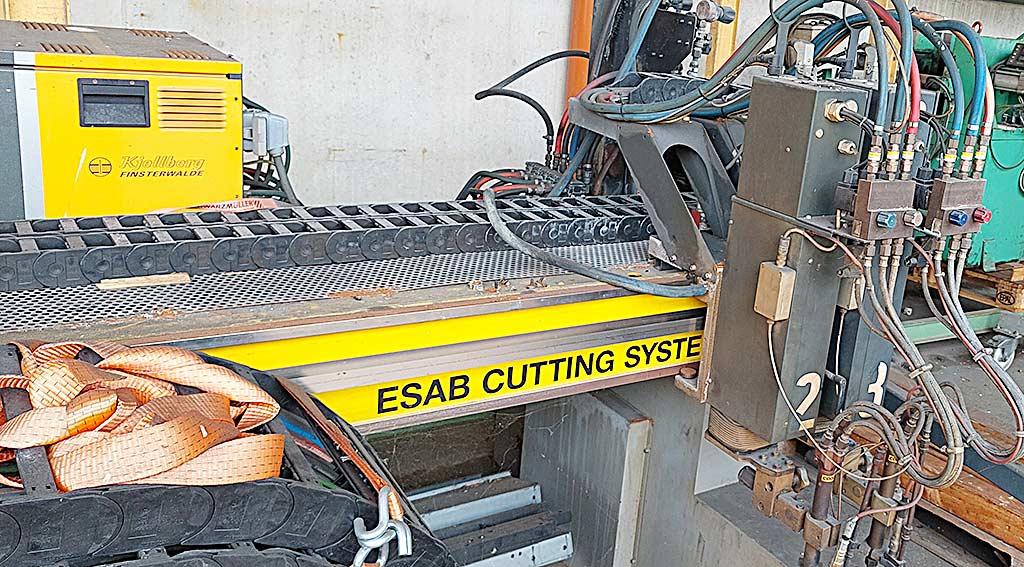 CNC Plasma Cutter Esab SXE-P1 4000 - Thumbnail 2