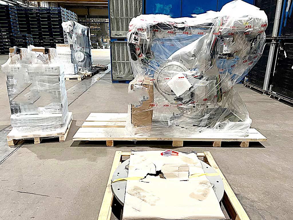 Industrial Robot Abb 6700/7600/4600 - Thumbnail 3
