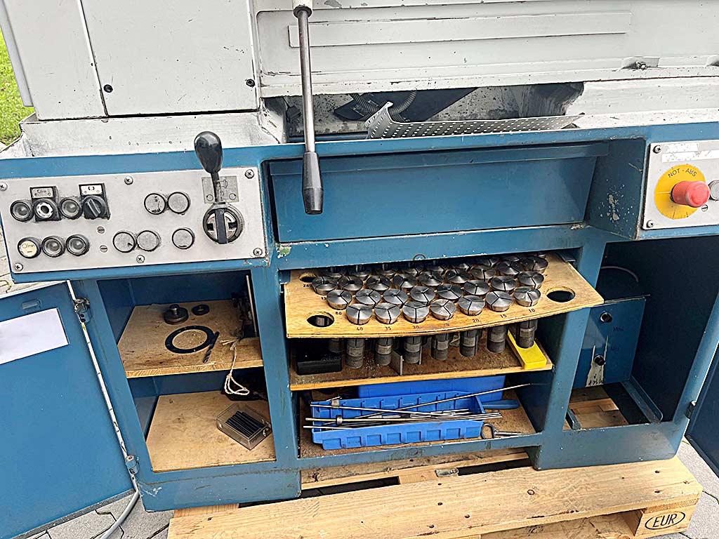Revolver Lathe Gdw RD 250 S - Thumbnail 3