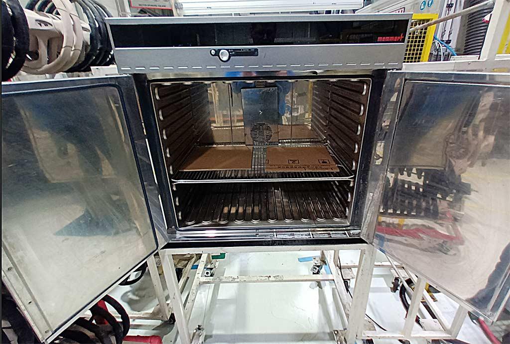 Industrial Oven Memmert UF 450 - Thumbnail 3