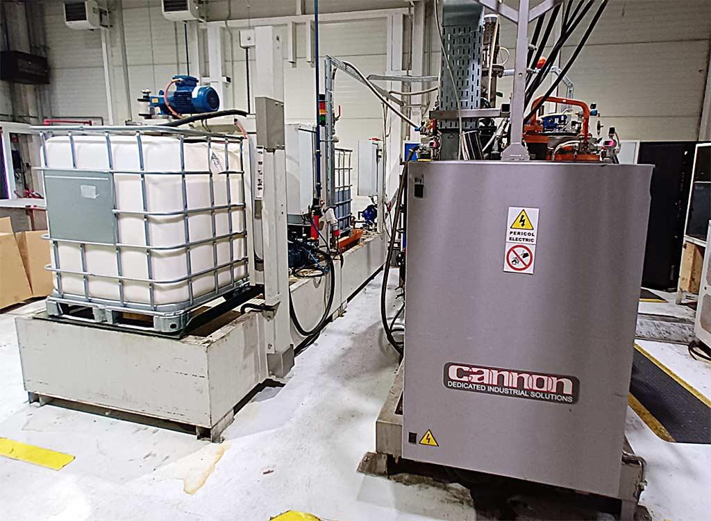High-Pressure PU Mixing and Metering System Cannnon A-Compact 40FC - Thumbnail 5