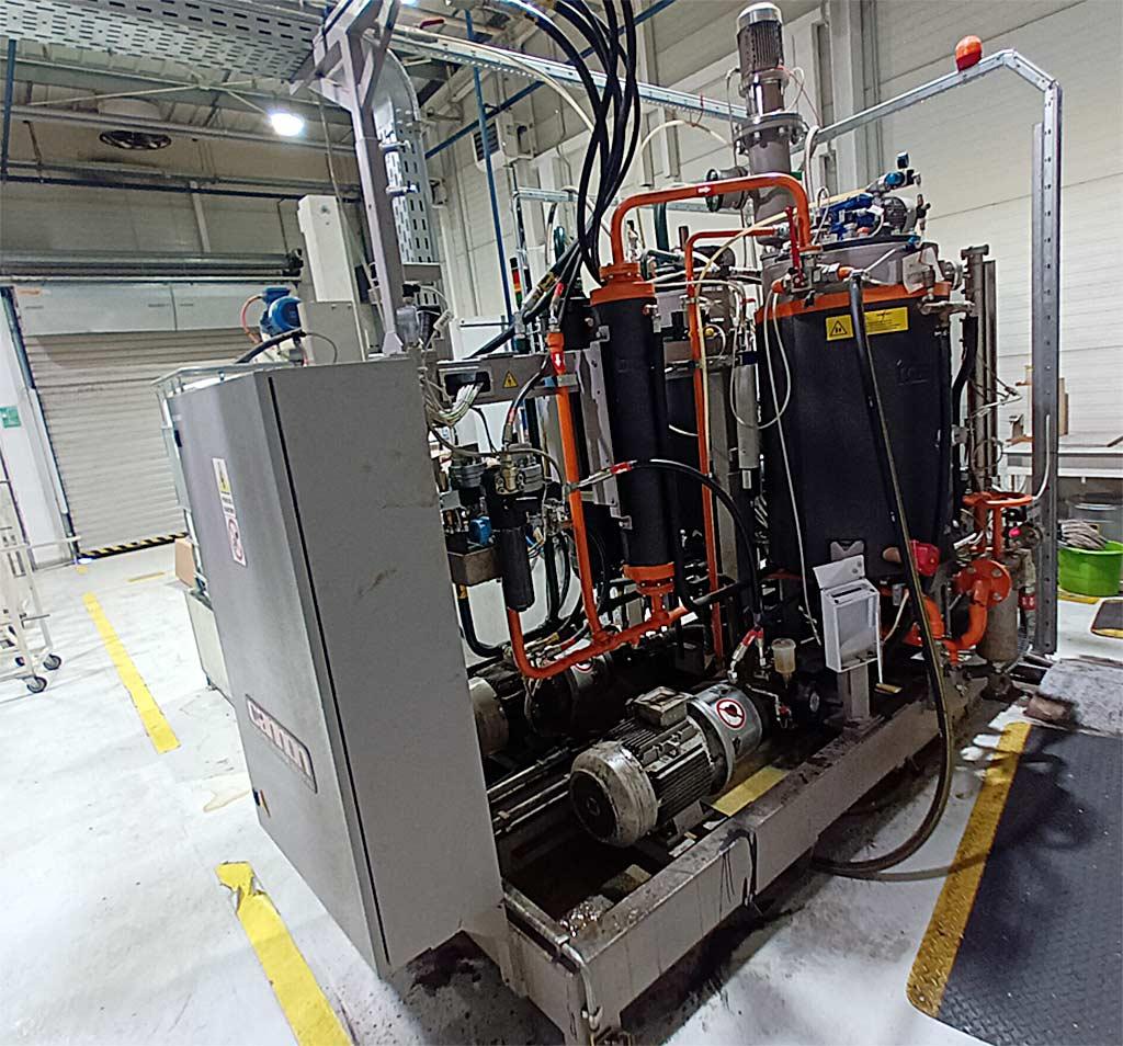High-Pressure PU Mixing and Metering System Cannnon A-Compact 40FC - Thumbnail 6