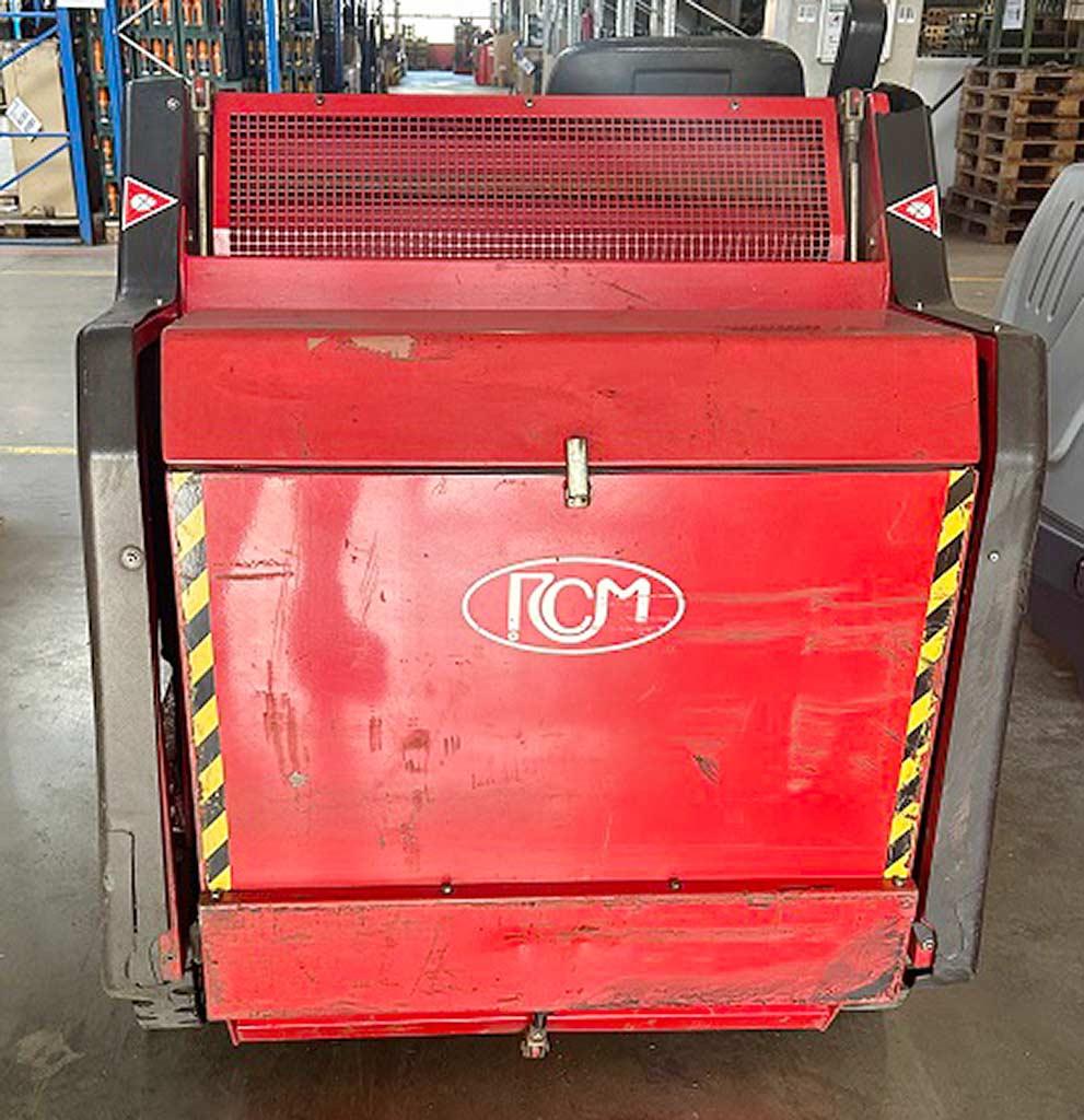 Sweeping & Scrubbing Machine Rcm R 855 D - Thumbnail 3
