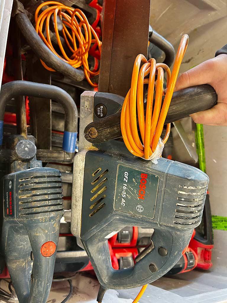 Power Tools Makita/bosch/hilti/fein TW/GFZ/SCW/SFH/C4/WSJ - Thumbnail 4